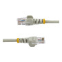 StarTech.com Câble réseau Cat5e UTP sans crochet de 3m - Cordon Ethernet RJ45 anti-accroc - M/M - Gris