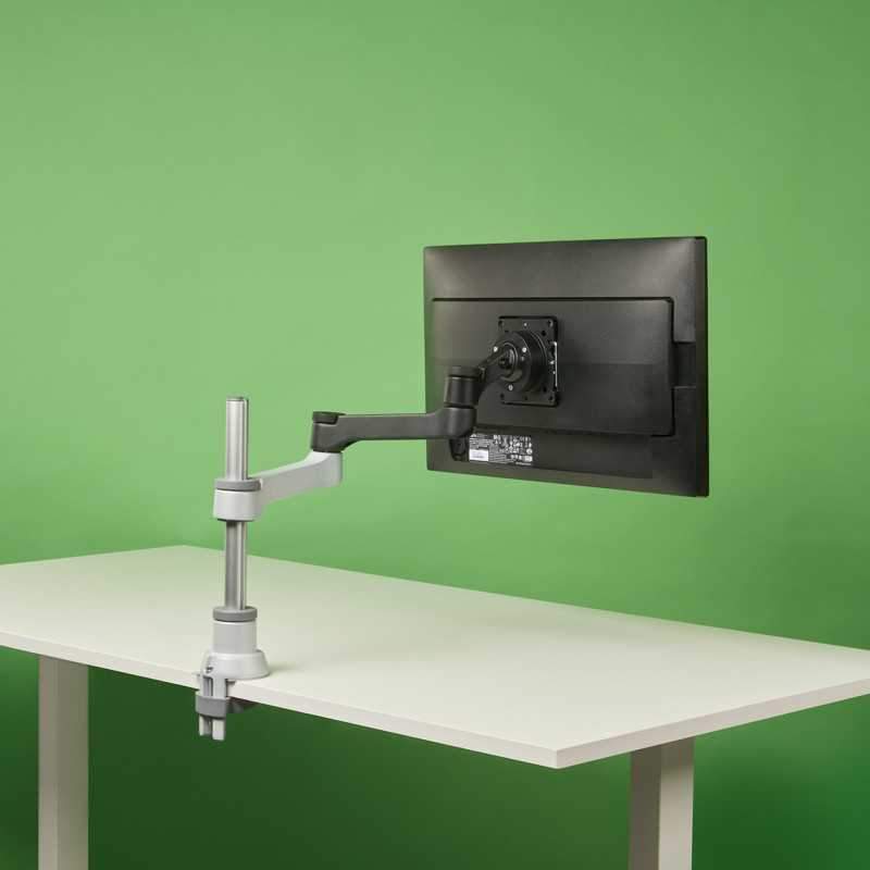 R-GO ZEPHER 4 MONITOR ARM